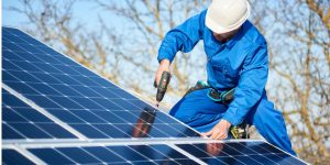 Installation Maintenance Panneaux Solaires Photovoltaïques à Araches-la-Frasse